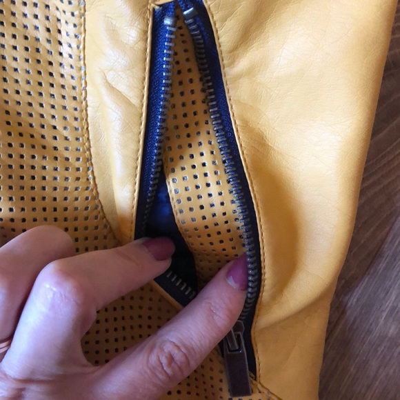 BKE Outerwear Fall Jacket - Picture 3 of 10